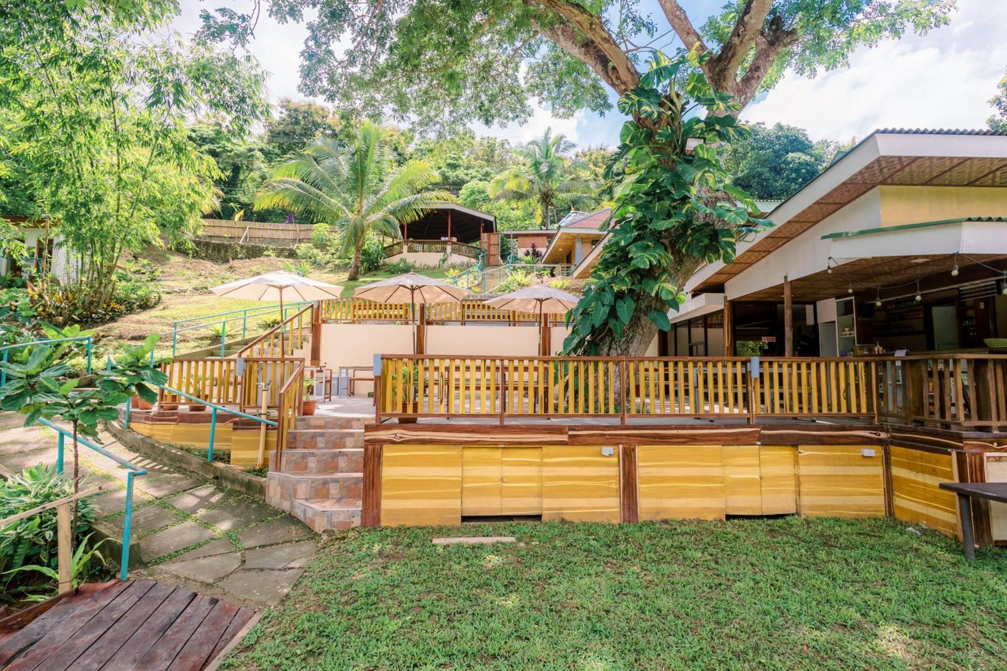 Busai Dream Falls Resort Loboc Eksteriør billede